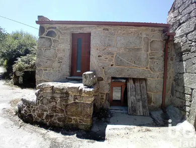 House  in São Paio