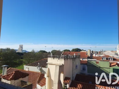 Apartamento T2 em Campo de Ourique