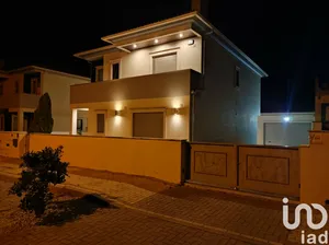 House at Porto de Mós - São João Baptista e São Pedro