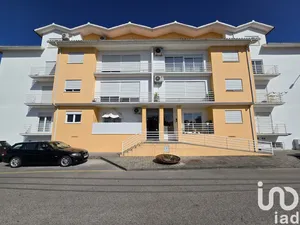 Apartamento T3 em Poiares (Santo André)