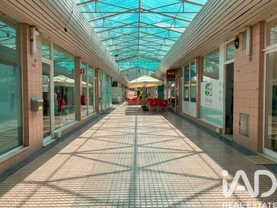Shop/Premises commercial  in Braga (Maximinos, Sé E Cividade)