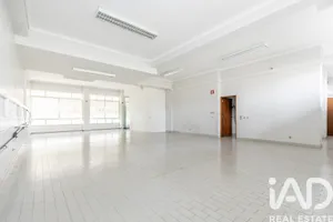 Shop/Premises commercial  in São Domingos De Benfica