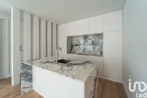 Apartamento T2 em Misericórdia