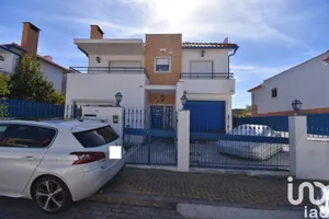 Casa/Moradia  em Vialonga