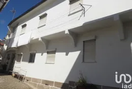 Maison à São Pedro do Sul, Várzea e Baiões
