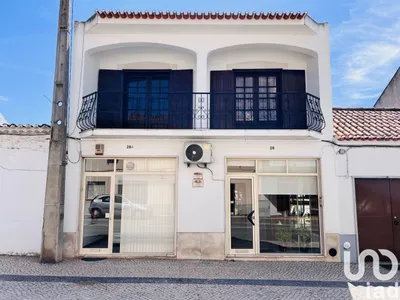 Fotografia 9 de Moradia em banda 3 quartos de 187 m² em Fazendas de Almeirim