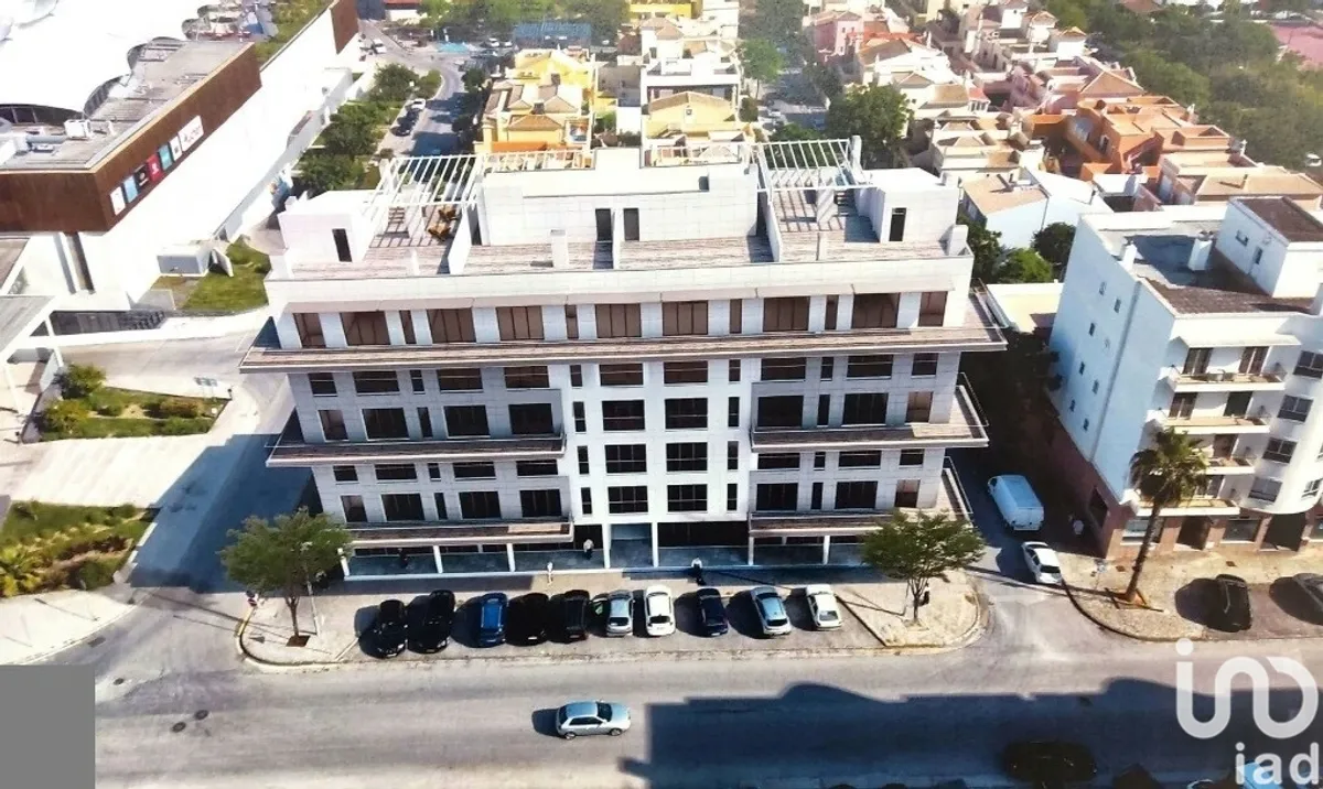 Terreno de 2437 m² em Olhão