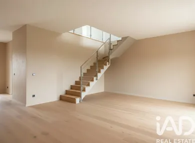 Apartamento T3 em Corroios