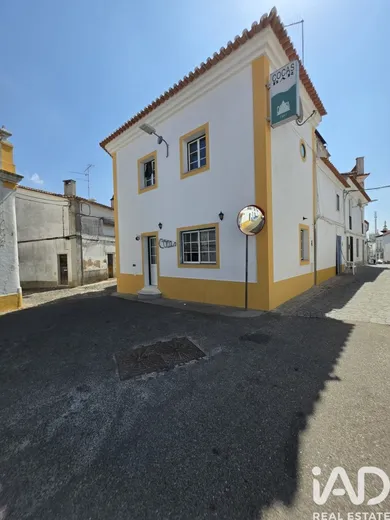 Shop/Premises commercial in Veiros