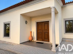 Casa tradicional em Valado dos Frades