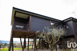 Village house in Gondoriz