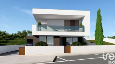 Lodge  in Tornada e Salir do Porto