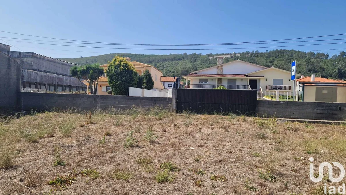 Terreno de 4280 m² em Porto de Mós - São João Baptista e São Pedro