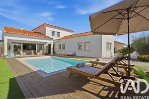 Casa/Moradia em A dos Cunhados e Maceira