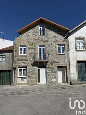 Immeuble T6 à Poiares e Canelas