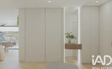 Apartamento T3 em Santo António dos Olivais
