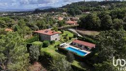 Maison à Cornes