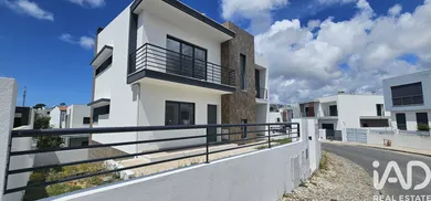 House  in Laranjeiro e Feijó