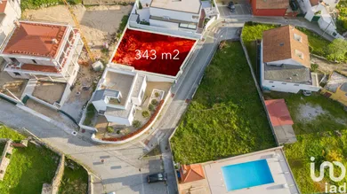 Terreno urbano  em Castelo do Neiva