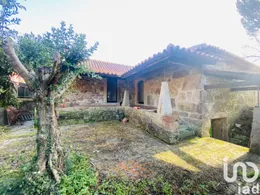 Village house in Covas