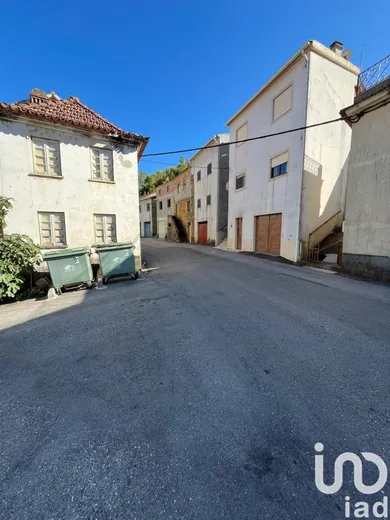 Maison de village  à Sobreira Formosa e Alvito da Beira