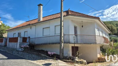 Fotografia 8 de Moradia geminada 6 quartos de 280 m² em Mira de Aire