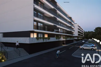 Apartamento T4 em Fânzeres e São Pedro da Cova