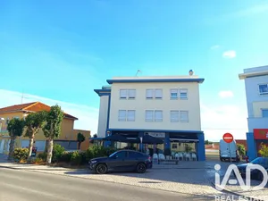 Apartamento T2 em A dos Cunhados e Maceira