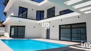 Traditional house at Corroios