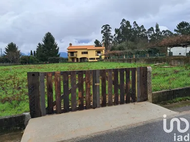 Terreno em Campos e Vila Meã