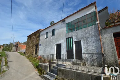 Casa/Moradia em Vila Nova