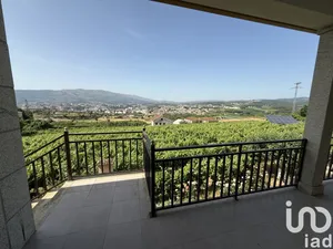 Park home in Folhadela