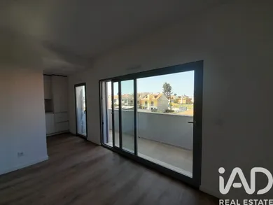Apartamento T2 em Quinta do Conde