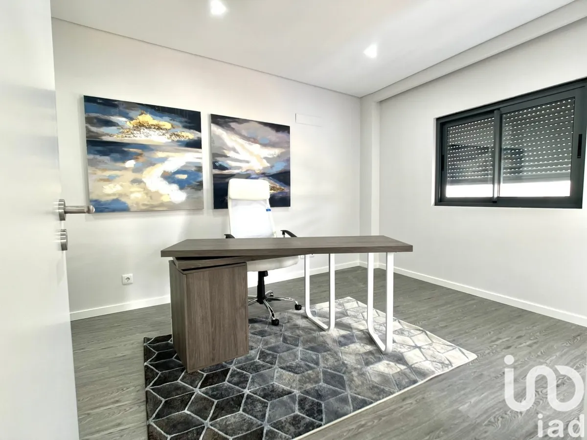 Apartamento 3 quartos de 132 m² em Quelfes