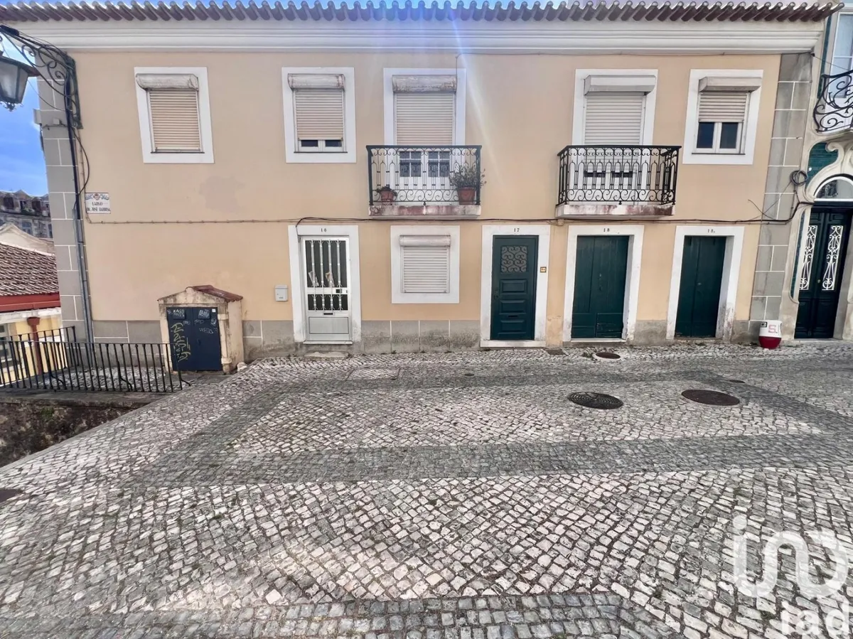 Prédio de 448 m² em Caldas da Rainha - Nossa Senhora do Pópulo, Coto e São Gregório