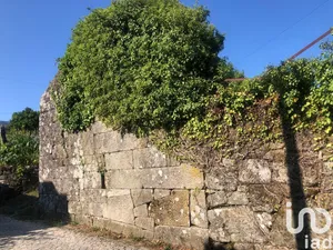 Casa de aldeia  em Santa Cruz da Trapa e São Cristóvão de Lafões