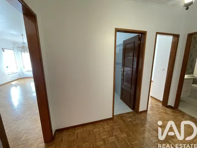 Apartment T1 in Coimbra (Sé Nova, Santa Cruz, Almedina e São Bartolomeu)