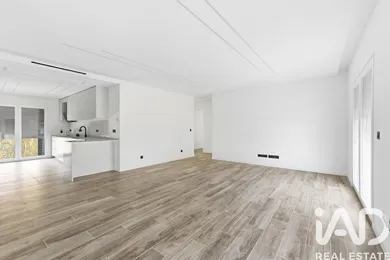 Apartamento T4 em Santa Iria de Azoia, São João da Talha e Bobadela
