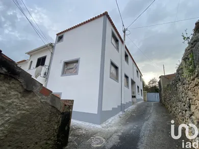 Casa/Moradia em Alenquer (Santo Estêvão e Triana)