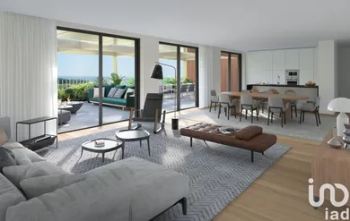 Apartamento T4 em Canidelo