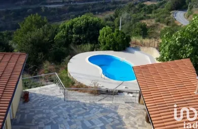Demeure  à São Pedro de Agostém