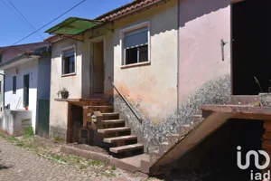 Village house  at Podentes