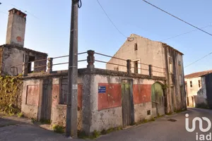Maison de village à Vila Nova