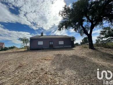 Casa de aldeia  em Mogadouro, Valverde, Vale de Porco e Vilar de Rei