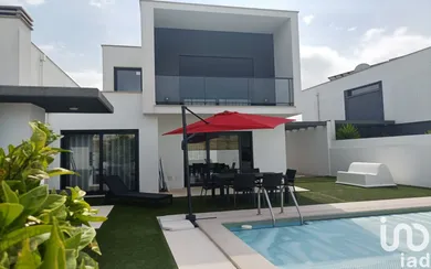 Casa/Moradia em Tornada e Salir do Porto