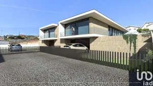 Habitação  em Figueiró (Santiago e Santa Cristina)