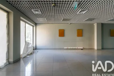 Loja / Estabelecimento Comercial em Paranhos