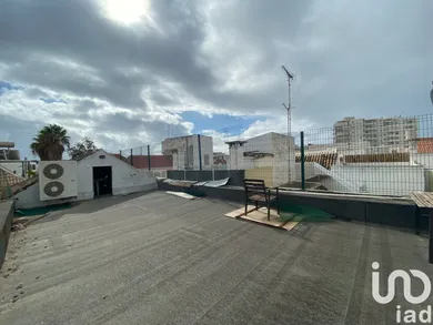 Prédio  em Faro (Sé e São Pedro)