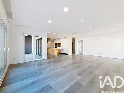 Fotografia 3 de Casa/Moradia 4 quartos de 275 m² em Corroios