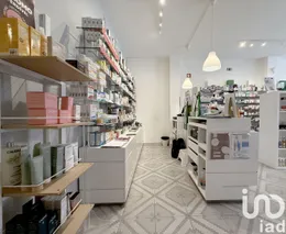 Boutique/Local commercial  à Mira